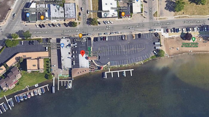 Dick Morris Chevrolet (Walled Lake Chrysler Plymouth) - Web Listing (newer photo)